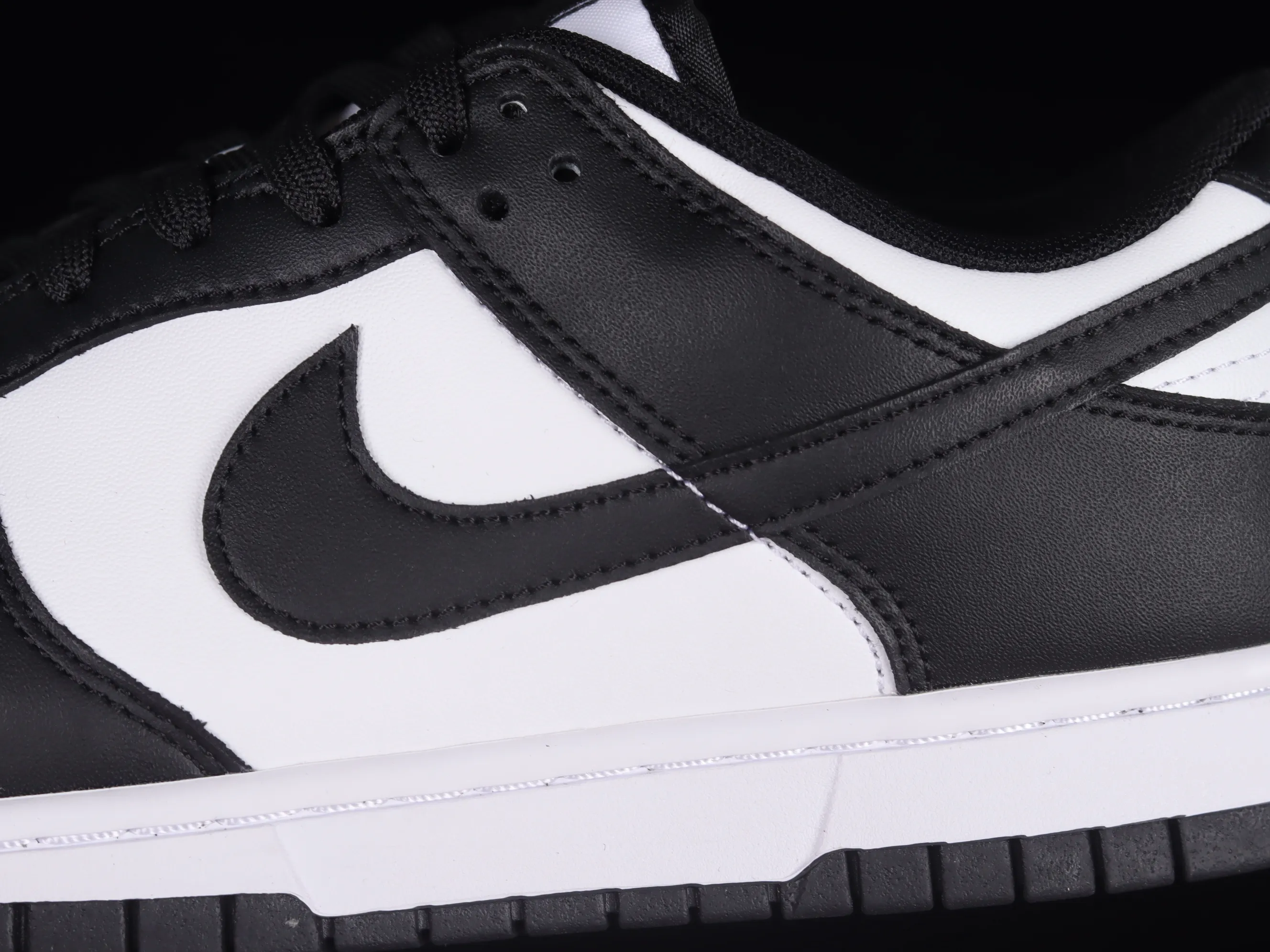 All categories Nk SB Dunk series Nk SB Dunk Low low-top sneakers G version Nk SB Dunk Low black and white panda SB smashed backboard fashion casual sneakers DD1391-100